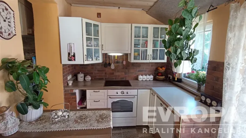 Prodej rodinného domu, Kozlovice, 176 m2