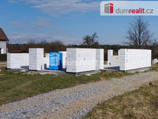 Prodej pozemku pro bydlení, Týn nad Vltavou - Nuzice, 1005 m2