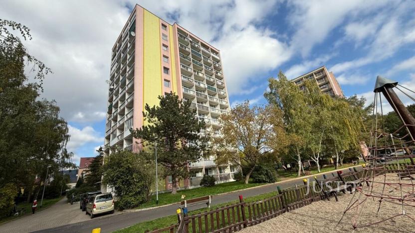 Pronájem bytu 3+1, Děčín - Děčín III-Staré Město, Příčná, 71 m2