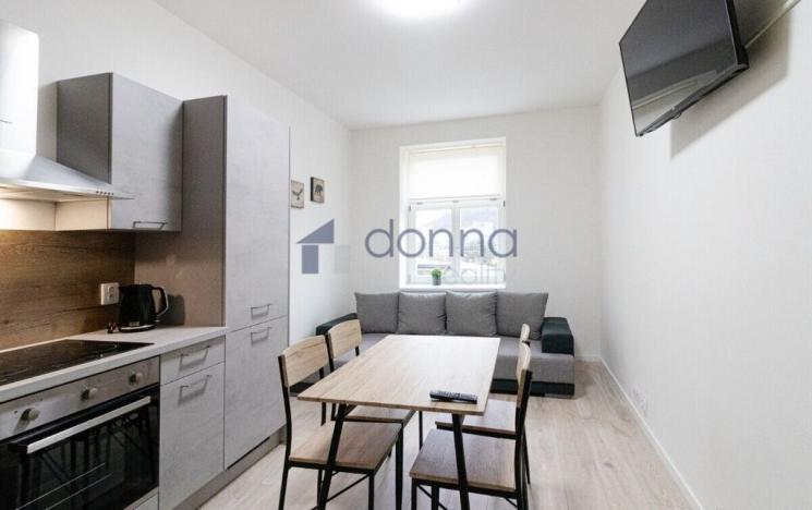 Pronájem bytu 2+kk, Praha - Malá Chuchle, Strakonická, 39 m2