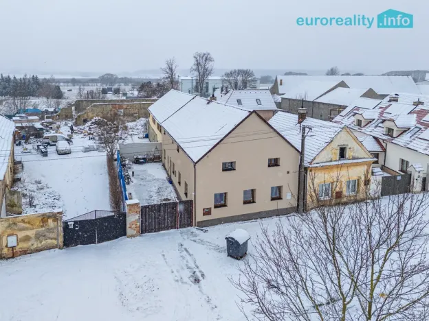 Prodej rodinného domu, Úherce, Náves, 254 m2