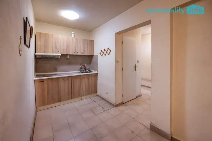 Prodej rodinného domu, Úherce, Náves, 254 m2