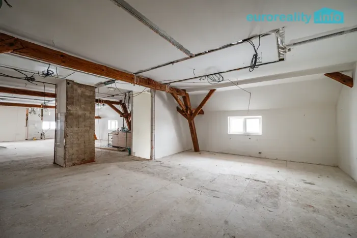 Prodej rodinného domu, Úherce, Náves, 254 m2