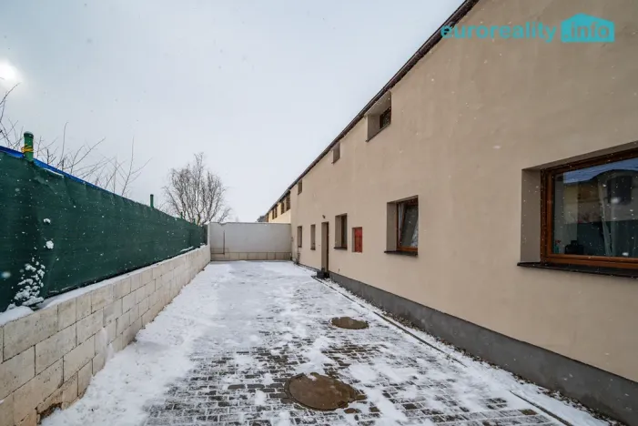 Prodej rodinného domu, Úherce, Náves, 254 m2