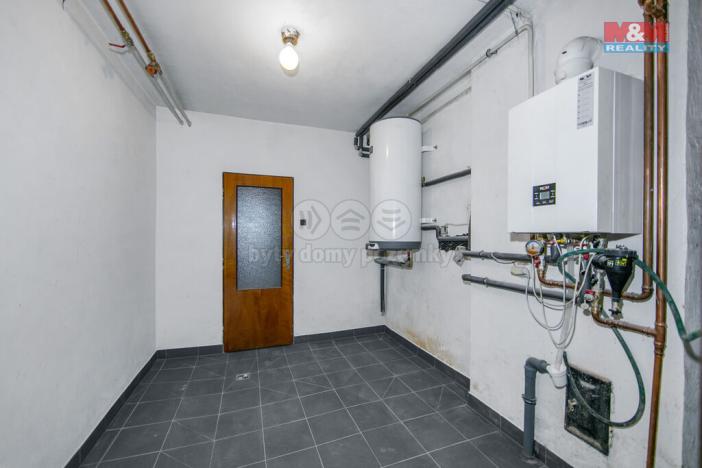 Pronájem rodinného domu, Tlučná, Ke Koupališti, 180 m2