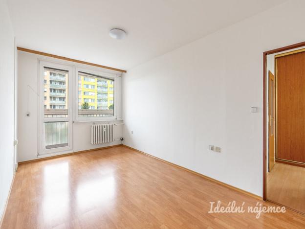 Pronájem bytu 2+kk, Praha - Kamýk, Smotlachova, 48 m2