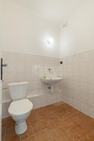 Pronájem obchodního prostoru, Nový Jičín, Masarykovo nám., 500 m2