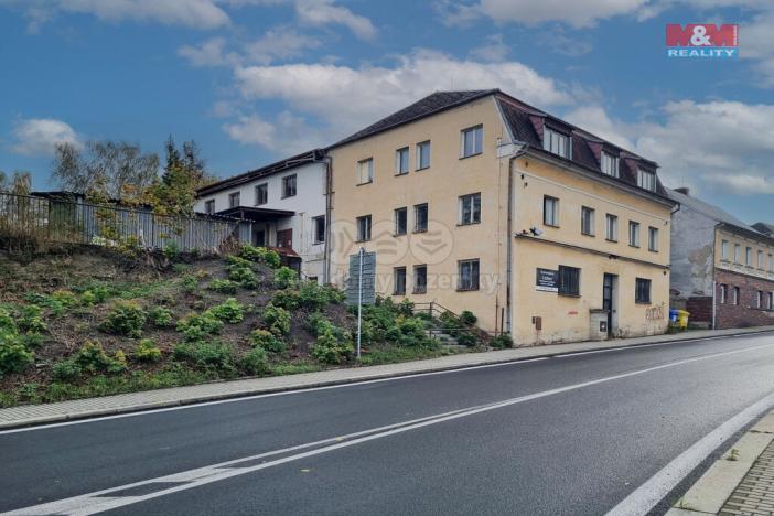 Pronájem výrobních prostor, Karlovy Vary - Doubí, Studentská, 1200 m2