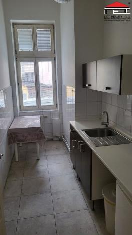 Pronájem kanceláře, Ostrava - Moravská Ostrava, Čs. legií, 185 m2