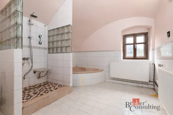 Prodej rodinného domu, Razová, 238 m2