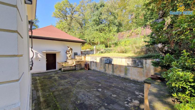 Prodej rodinného domu, Praha - Hodkovičky, V lučinách, 407 m2