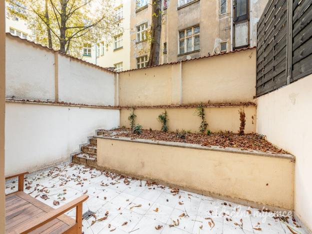 Pronájem bytu 2+kk, Praha - Bubeneč, Ovenecká, 30 m2