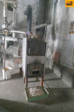 Prodej komerční nemovitosti, Moravec, 3983 m2