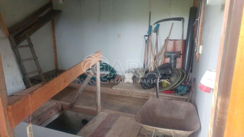 Prodej zahrady, Praha - Dubeč, 577 m2