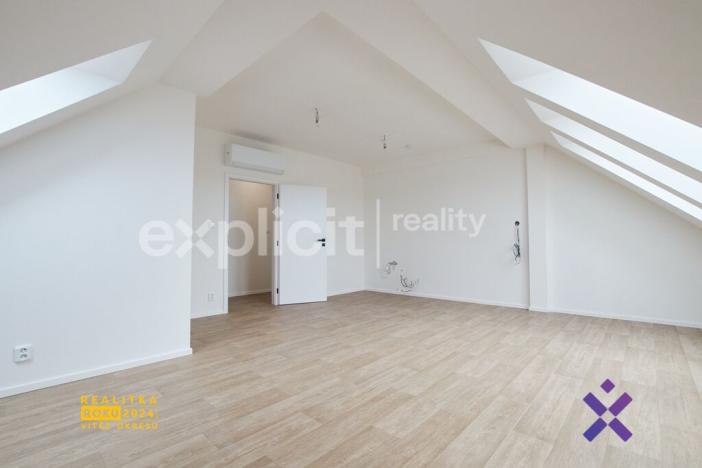 Prodej bytu 3+kk, Hostovlice, 91 m2