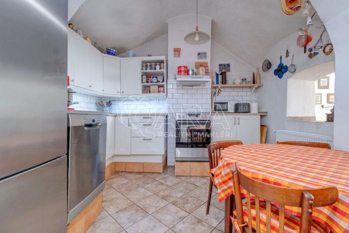 Prodej rodinného domu, Žebrák, Náměstí, 271 m2