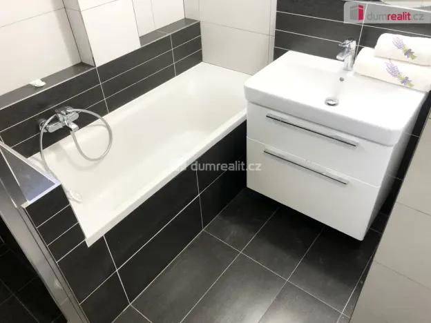 Pronájem bytu 3+kk, Frenštát pod Radhoštěm, Sídl. Beskydské, 97 m2