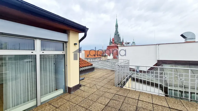 Pronájem kanceláře, Praha, Senovážné náměstí, 203 m2