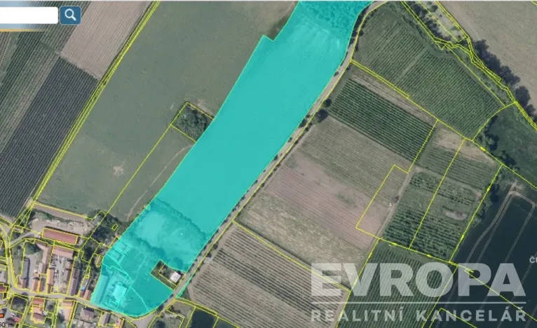 Prodej komerční nemovitosti, Ploskovice - Těchobuzice, Těchobuzice, 1180 m2