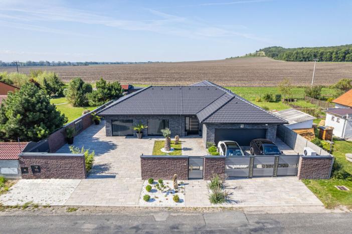 Prodej rodinného domu, Poděbrady, 241 m2