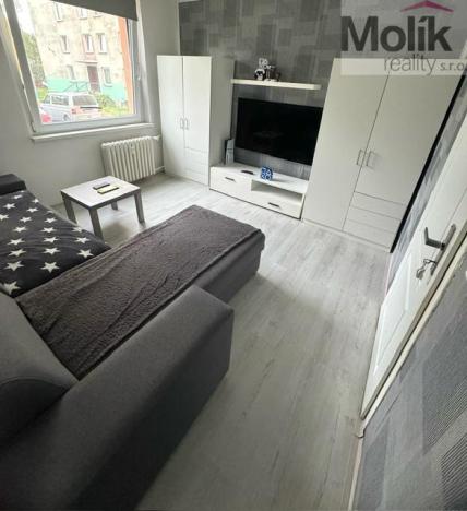 Prodej bytu 3+1, Teplice - Prosetice, Pod školou, 74 m2