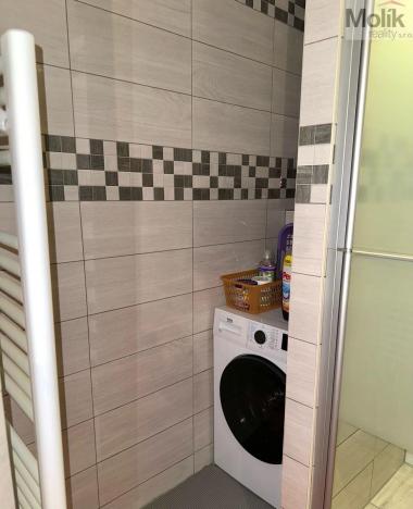 Prodej bytu 3+1, Teplice - Prosetice, Pod školou, 74 m2