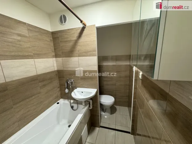 Pronájem bytu 1+1, Jirkov, 5. května, 36 m2