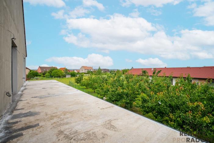 Prodej rodinného domu, Medlov, 238 m2