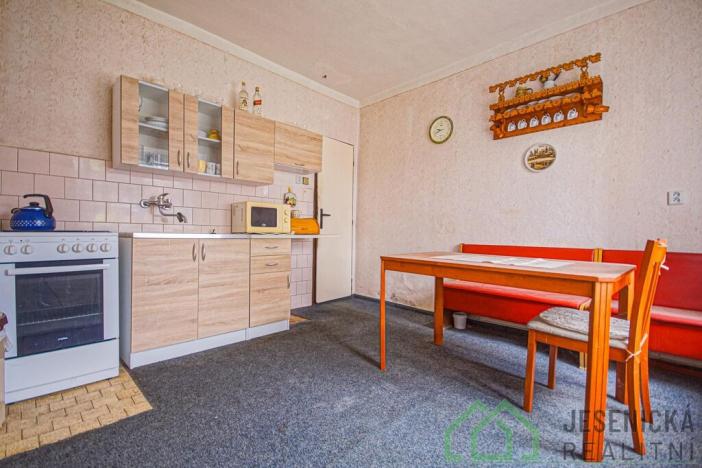 Prodej rodinného domu, Javorník, Janošíkova, 100 m2