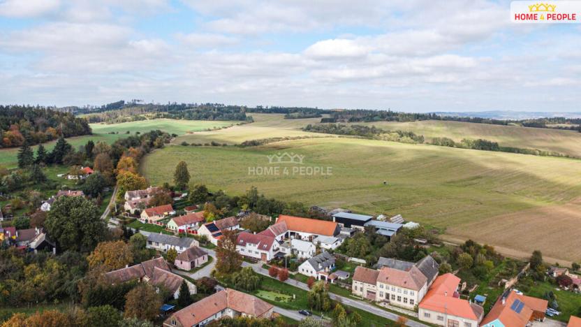 Prodej pozemku pro bydlení, Dešná - Chvalkovice, 3468 m2