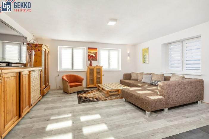 Prodej rodinného domu, Ždírec nad Doubravou - Údavy, 172 m2