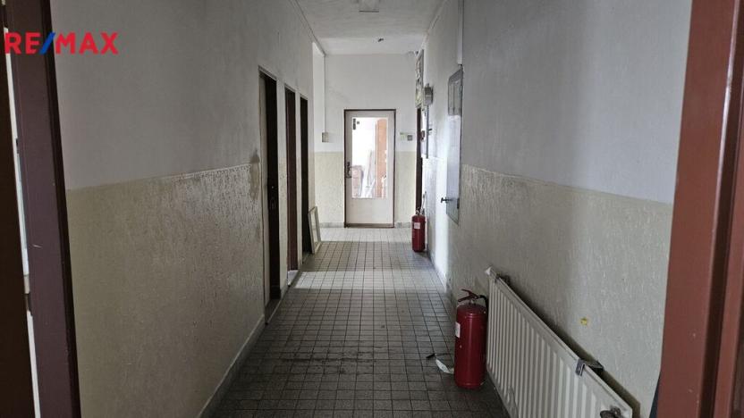 Pronájem obchodního prostoru, Strakonice - Strakonice I, Heydukova, 1280 m2