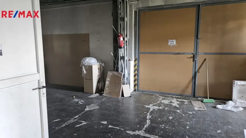 Pronájem obchodního prostoru, Strakonice - Strakonice I, Heydukova, 1280 m2