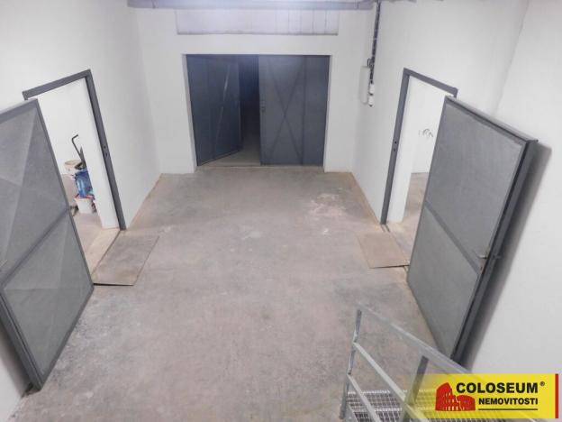 Pronájem komerčního pozemku, Znojmo, Dobšická, 600 m2