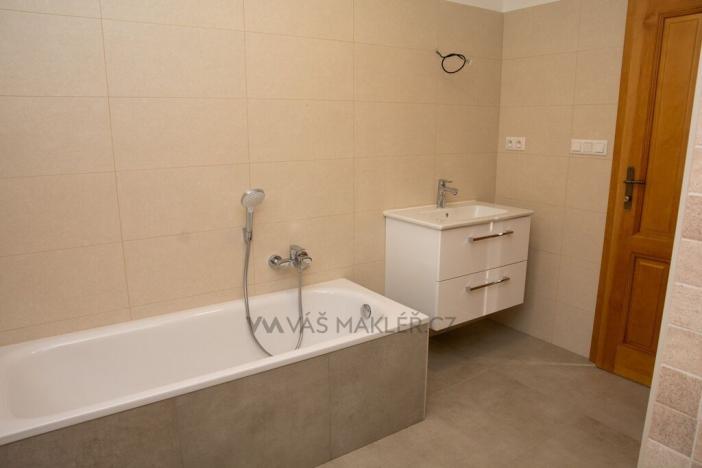 Pronájem rodinného domu, Horní Slivno, 342 m2