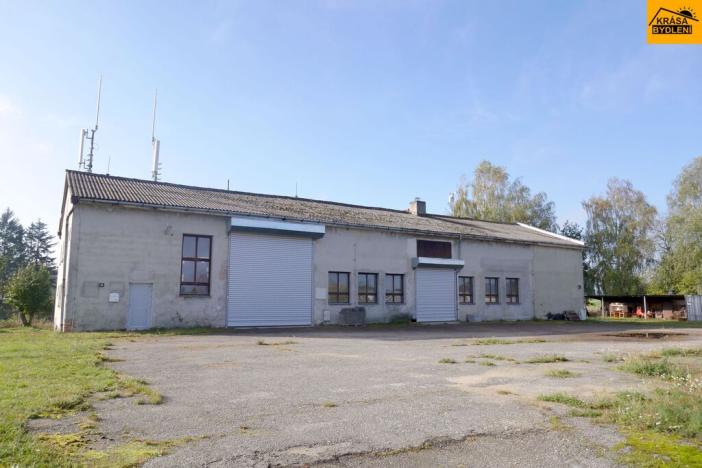 Prodej skladu, Moravec, 3983 m2