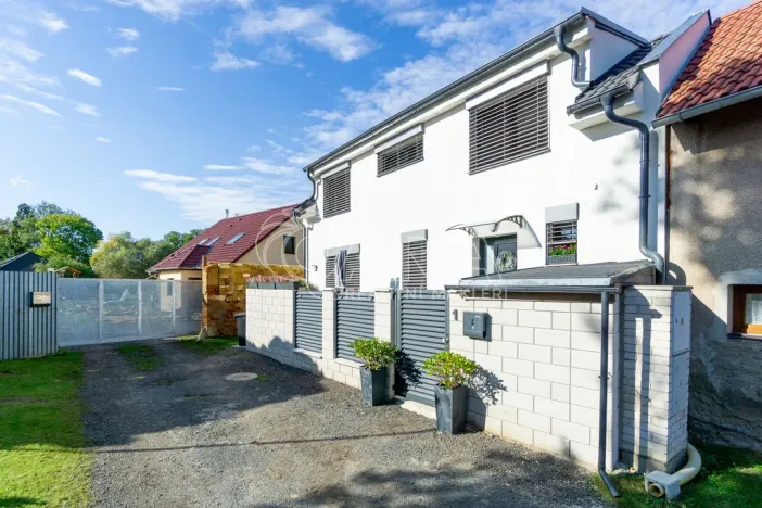 Prodej rodinného domu, Rostoklaty - Nová Ves II, 94 m2