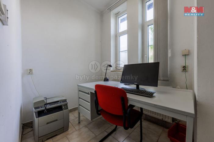 Prodej obchodního prostoru, Nebanice, 106 m2