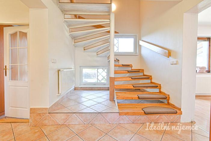 Pronájem bytu 4+kk, Ponětovice, 180 m2