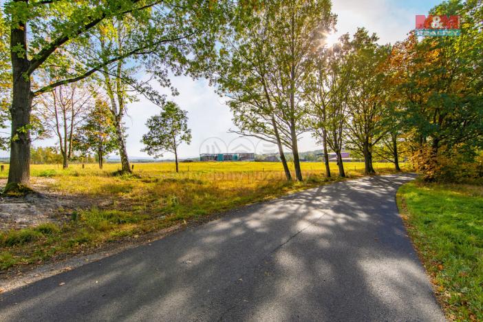 Prodej zahrady, Milhostov, 485 m2