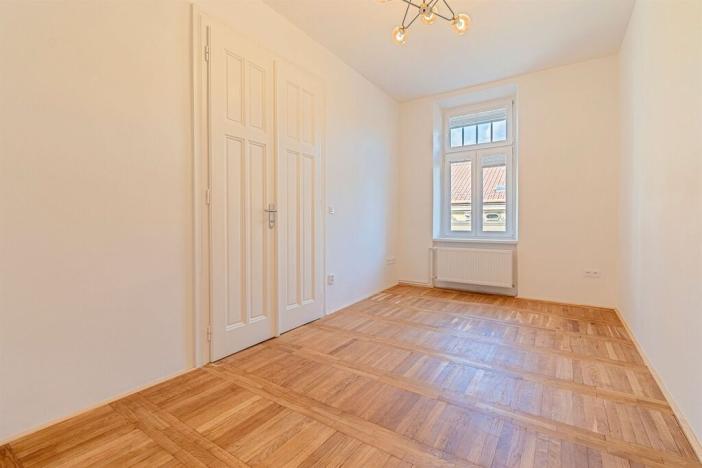 Pronájem bytu 3+1, Prostějov, nám. Edmunda Husserla, 114 m2