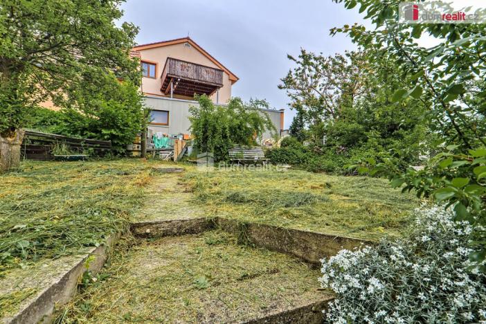 Prodej rodinného domu, Praha - Lochkov, K úvozu, 320 m2