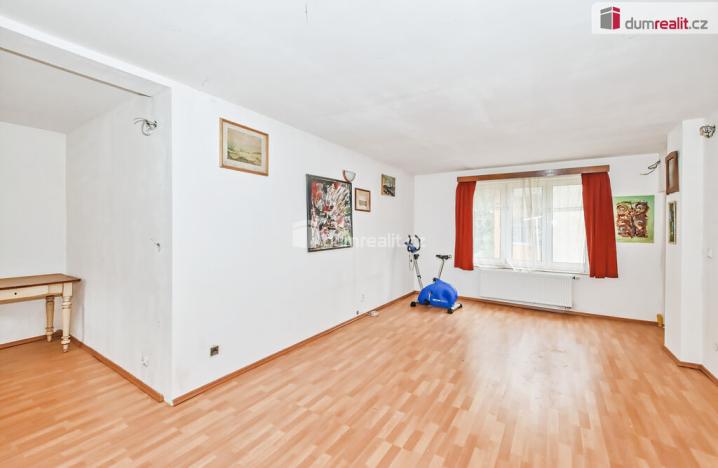 Prodej rodinného domu, Praha - Lochkov, K úvozu, 320 m2