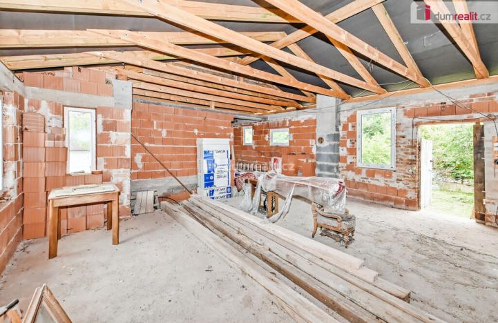 Prodej rodinného domu, Praha - Lochkov, K úvozu, 320 m2