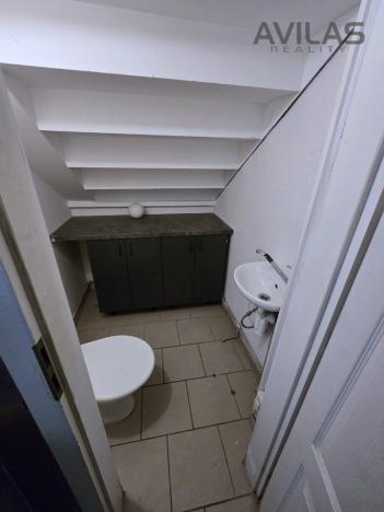 Pronájem obchodního prostoru, Benešov, Vnoučkova, 16 m2