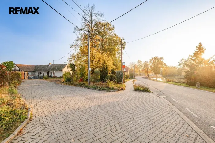 Prodej pozemku pro bydlení, Březová-Oleško - Březová, Hlavní, 4997 m2