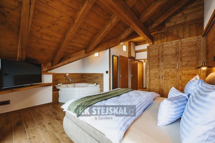 Pronájem bytu 4+kk, Frymburk, 120 m2