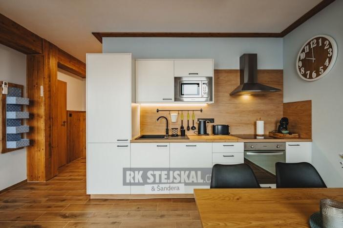 Pronájem bytu 1+kk, Frymburk, 42 m2