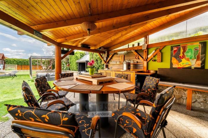 Prodej rodinného domu, Dubné, 261 m2