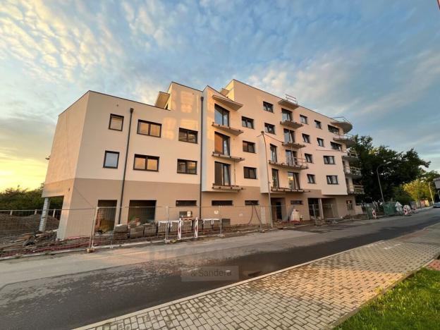 Prodej bytu 3+kk, České Budějovice, Na Zlaté stoce, 72 m2